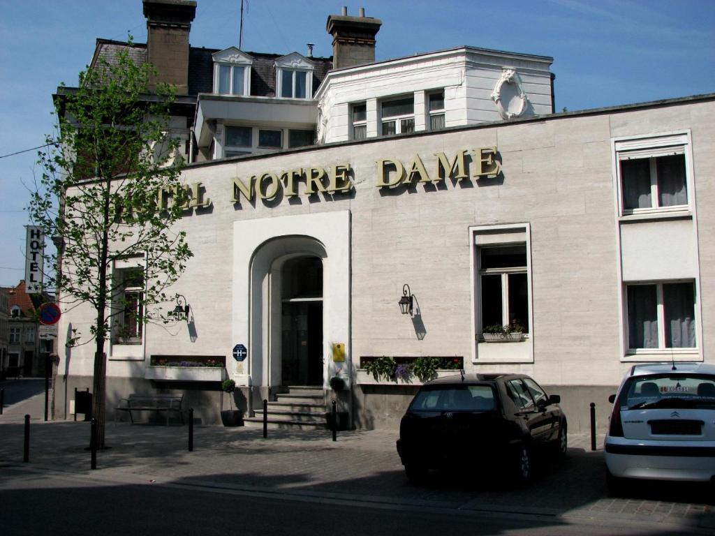 Brit Hotel Notre Dame ヴァランシエンヌ エクステリア 写真
